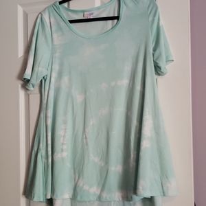 perfect tee ,lularoe